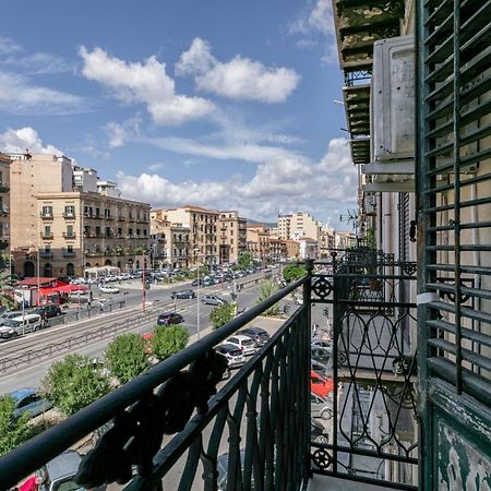 Corso Dei Mille Station Flat With Balcony Lejlighed Palermo Eksteriør billede