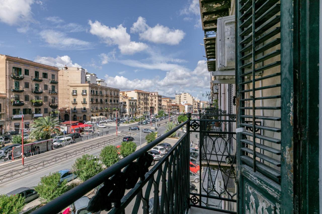 Corso Dei Mille Station Flat With Balcony Lejlighed Palermo Eksteriør billede