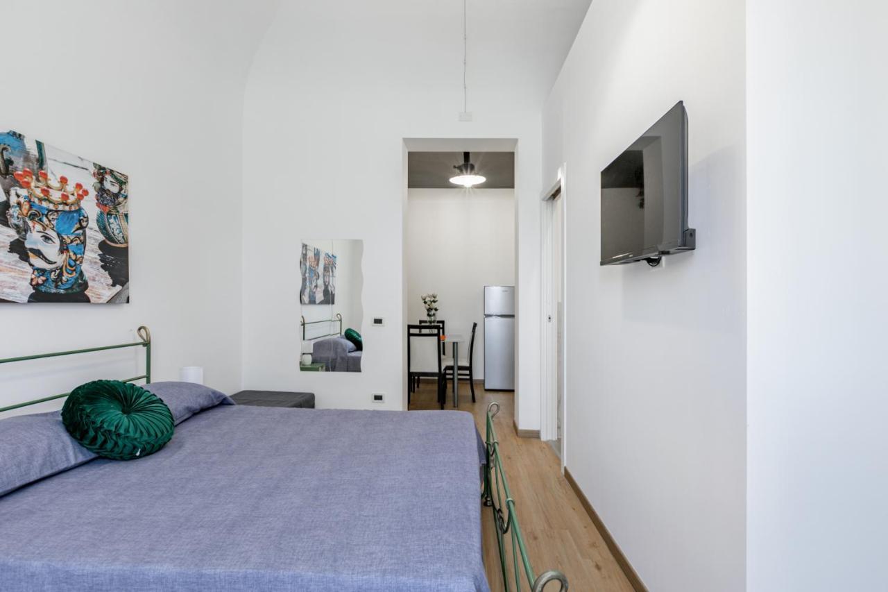Corso Dei Mille Station Flat With Balcony Lejlighed Palermo Eksteriør billede