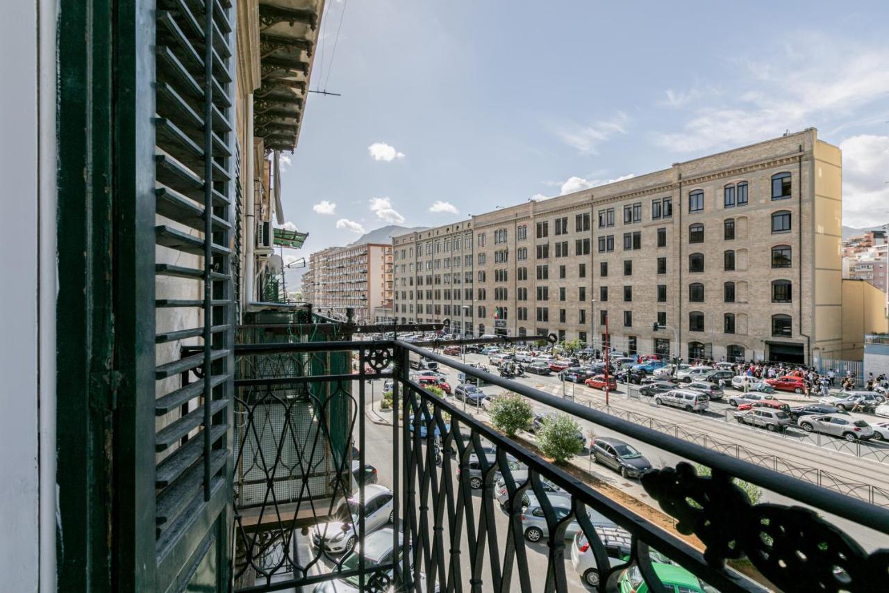 Corso Dei Mille Station Flat With Balcony Lejlighed Palermo Eksteriør billede