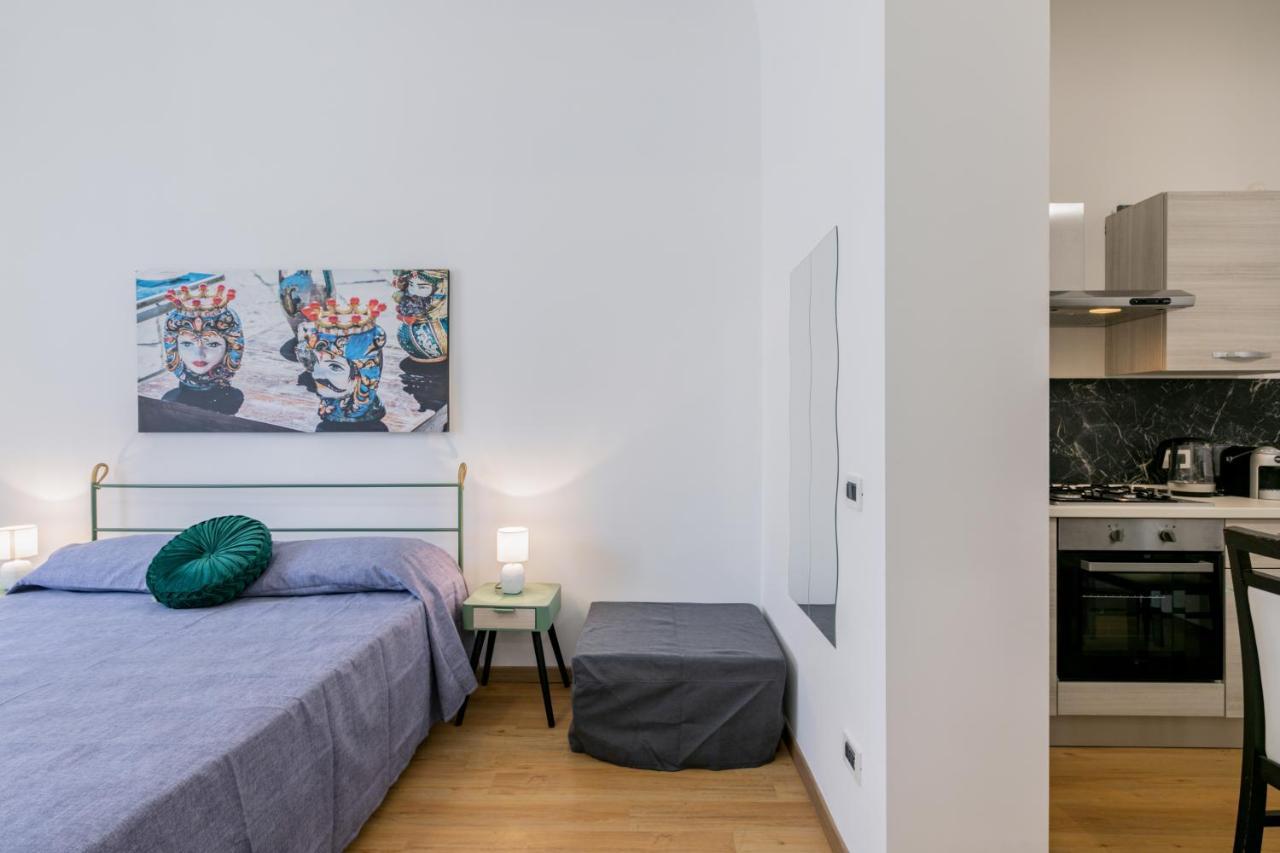 Corso Dei Mille Station Flat With Balcony Lejlighed Palermo Eksteriør billede